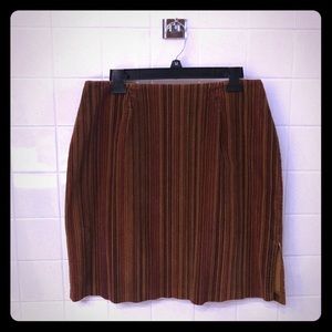 🌺SALE 2/$12 3/$15 Corduroy stretch skirt